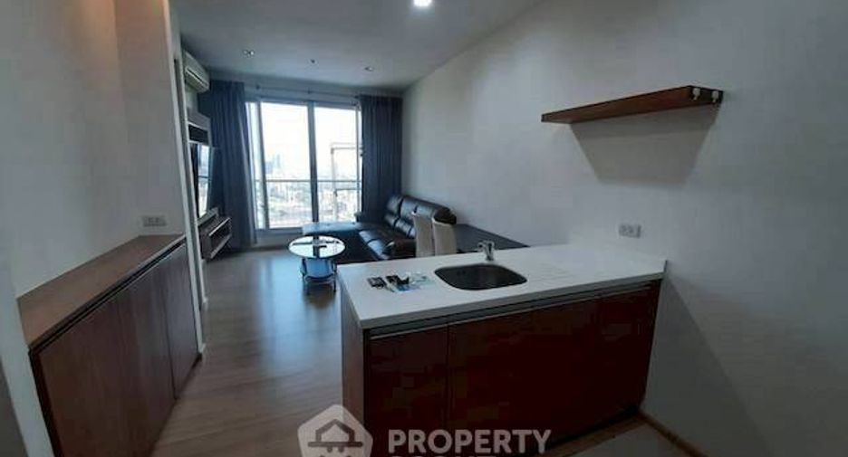 Condo en alquiler de 1 habitaciones en Phra Khanong, Bangkok