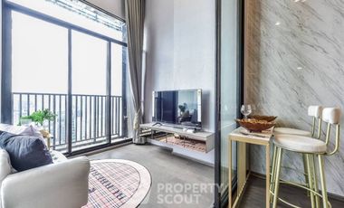 For rent 2 bedrooms condo in Ratchathewi, Bangkok