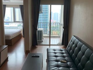 For sale 1 bed condo in Huai Khwang, Bangkok