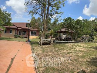 For sale 5 bedrooms house in Bang Saray, Pattaya