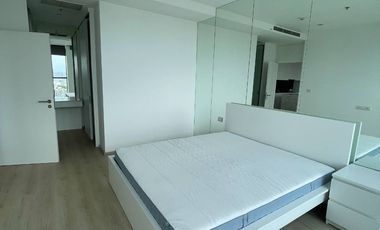 Продажа 3 спальни кондо в Патхум Щан, Бангкок