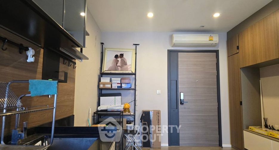 For sale 1 bed condo in Sathon, Bangkok