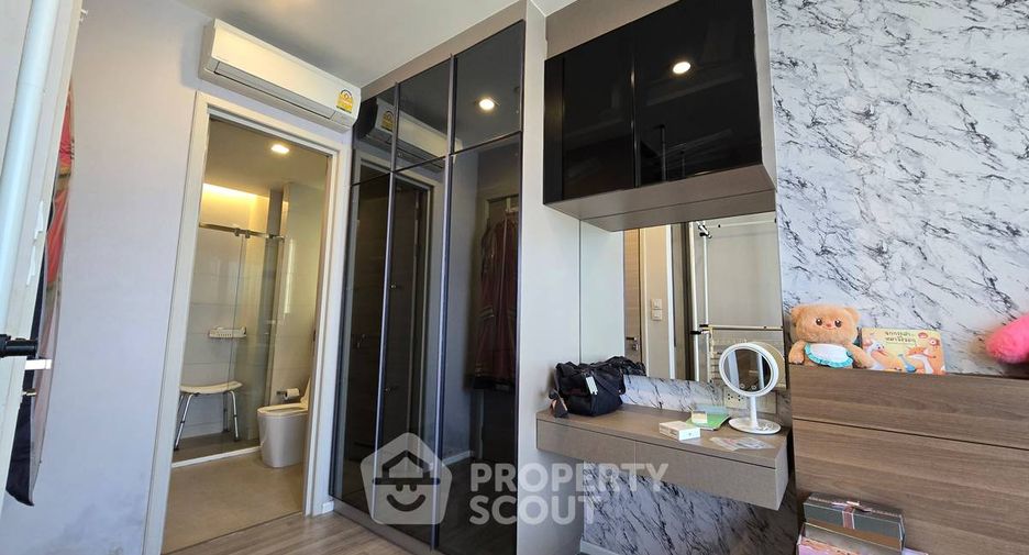For sale 1 bed condo in Sathon, Bangkok