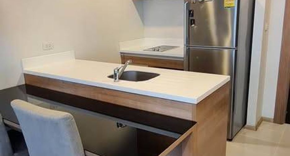 For sale 1 Beds condo in Huai Khwang, Bangkok