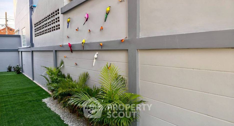 À vendre 5 chambres villa à East Pattaya, Pattaya