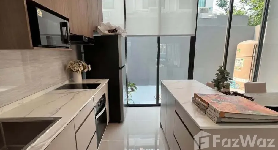 For sale and for rent 3 bedrooms house in Bang Phli, Samut Prakan