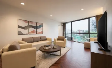 For rent 3 bedrooms apartment in Chatuchak, Bangkok