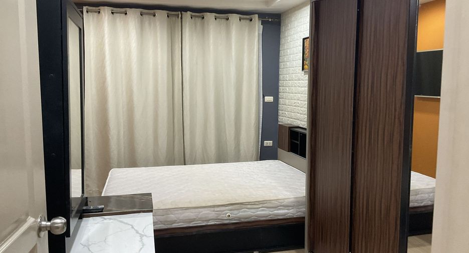 Condo en alquiler de 1 habitaciones en Yan Nawa, Bangkok