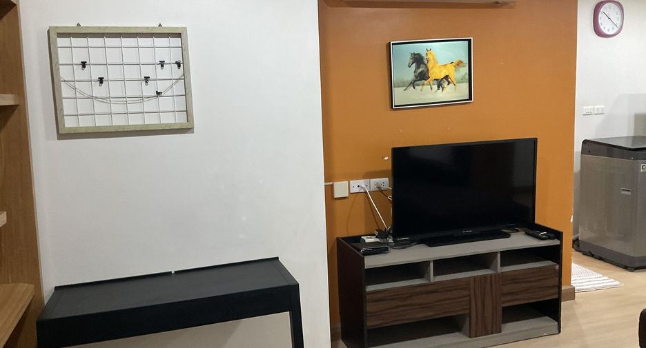 Condo en alquiler de 1 habitaciones en Yan Nawa, Bangkok