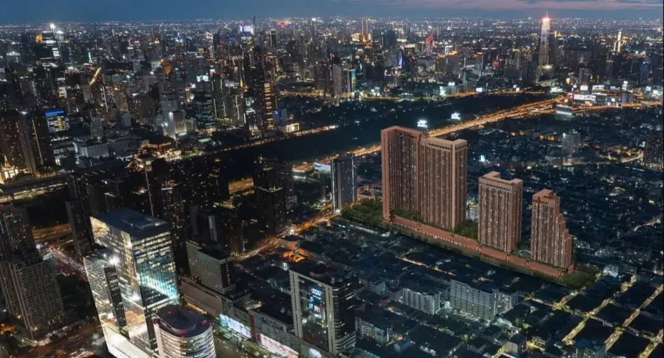 Haus zum Kauf mit 5 Zimmer in Huai Khwang, Bangkok
