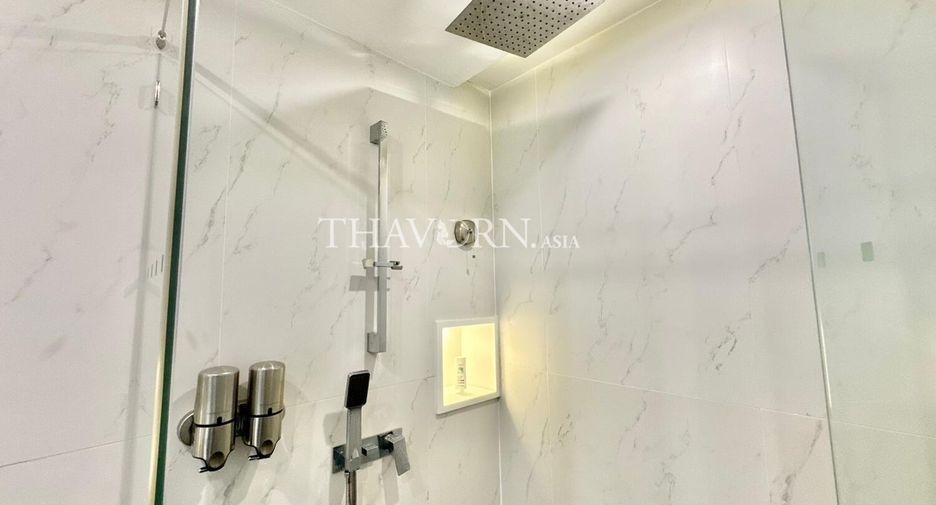 Condo en venta de 2 habitaciones en Pratumnak, Pattaya