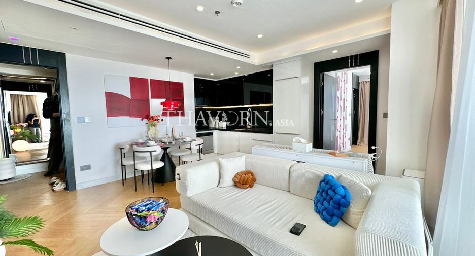 Condo en venta de 2 habitaciones en Pratumnak, Pattaya