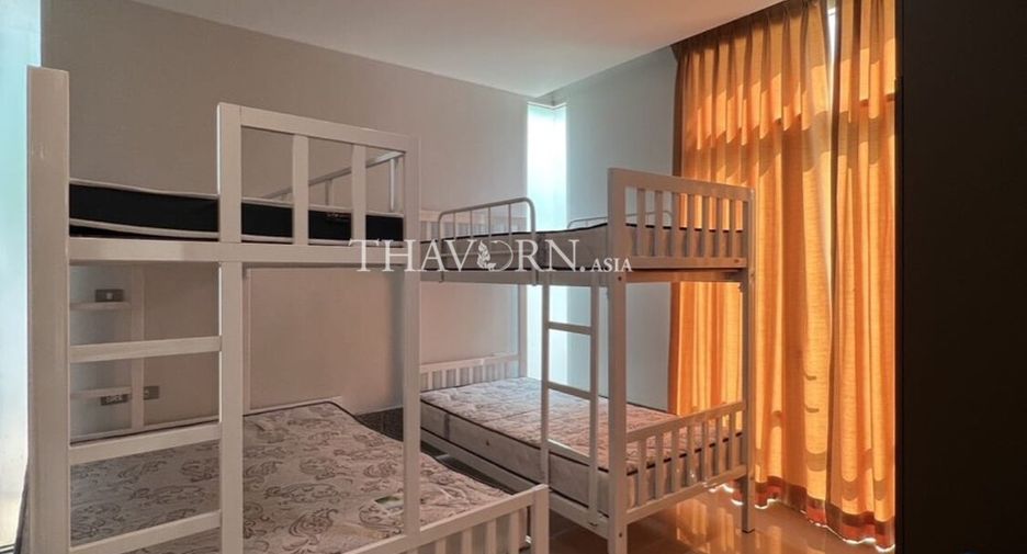 For sale 4 bedrooms house in Sattahip, Chonburi