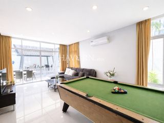 For sale 4 bedrooms house in Jomtien, Pattaya
