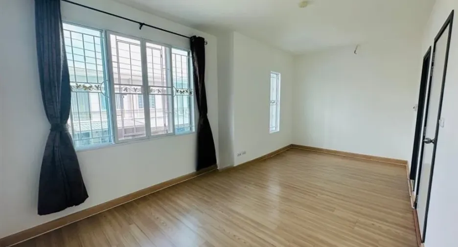 ขาย 3 ห้องนอน ทาวน์เฮ้าส์ ใน สายไหม, กรุงเทพฯ