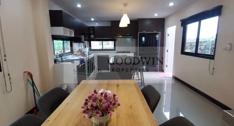 For rent 2 bedrooms house in East Pattaya, Pattaya