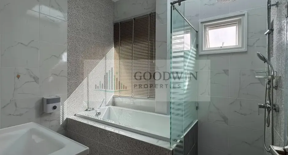 Haus zur Miete mit 4 Zimmer in Huay Yai, Pattaya