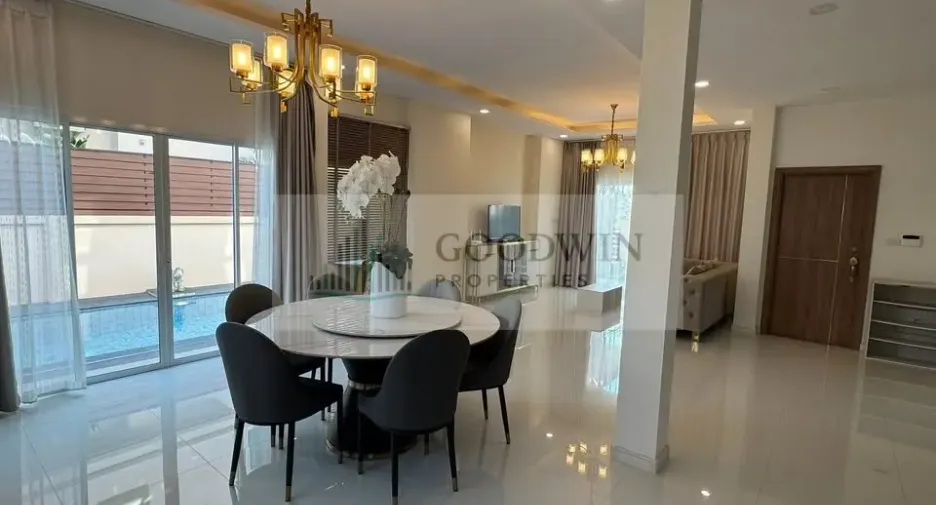 Haus zur Miete mit 4 Zimmer in Huay Yai, Pattaya