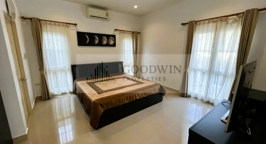 À louer 3 chambres maison à East Pattaya, Pattaya