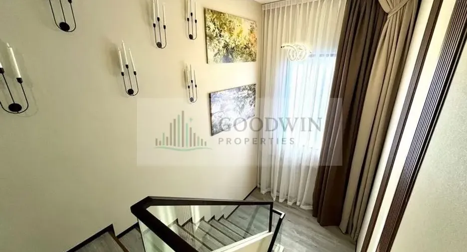 For sale 5 bedrooms house in Bang Lamung, Chonburi