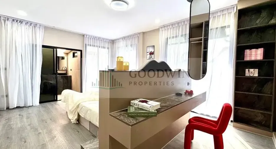 For sale 5 bedrooms house in Bang Lamung, Chonburi