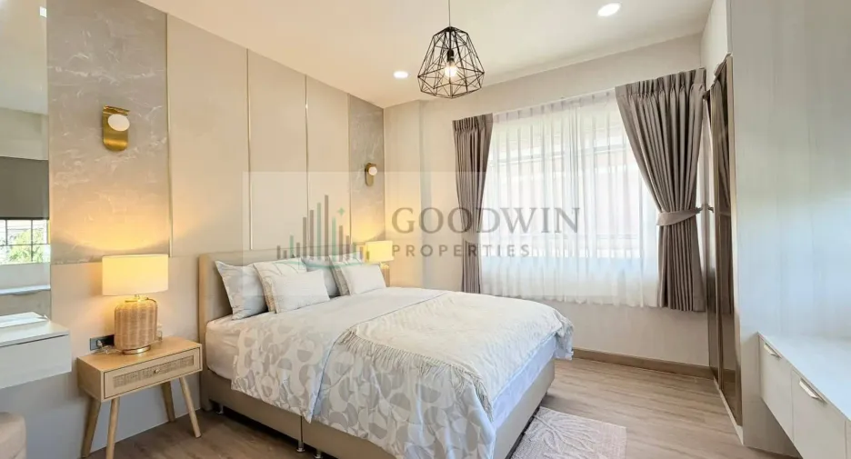 Haus zum Kauf mit 4 Zimmer in Bang Lamung, Chonburi