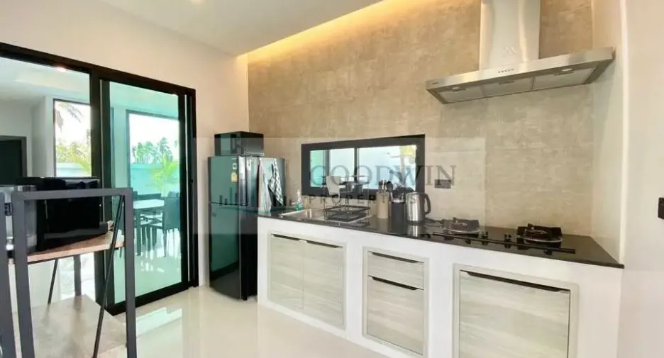 Casa en alquiler de 3 habitaciones en East Pattaya, Pattaya