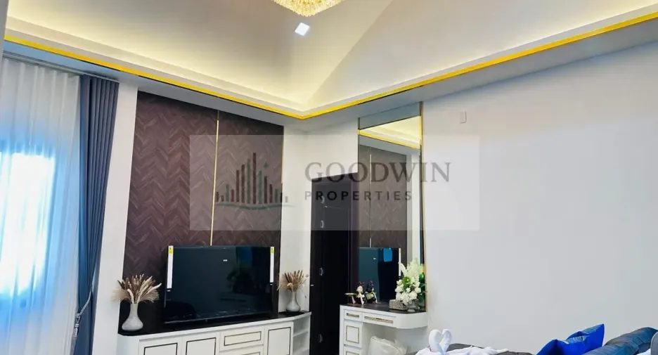 For sale 3 bedrooms condo in East Pattaya, Pattaya