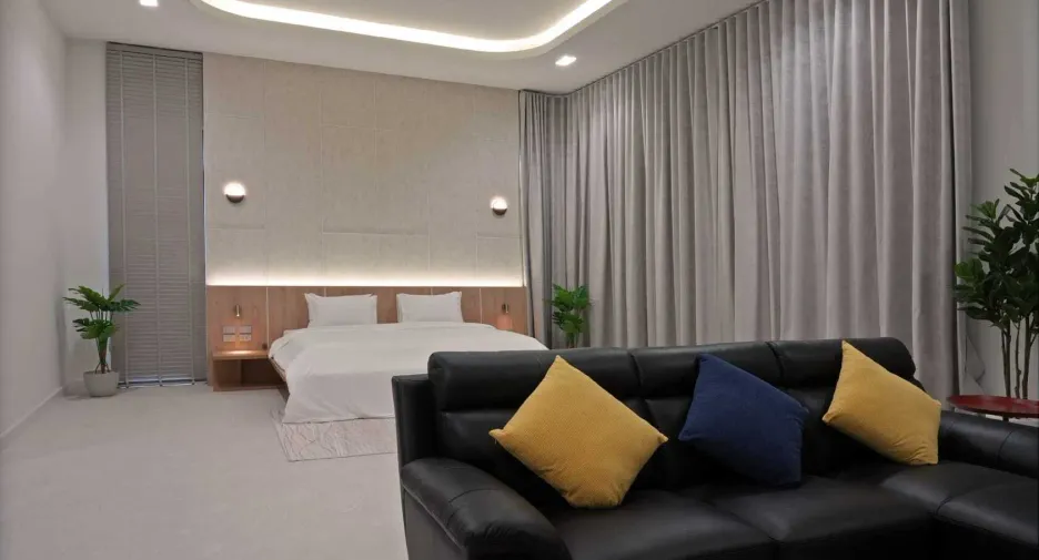 For sale 4 bedrooms villa in Kathu, Phuket