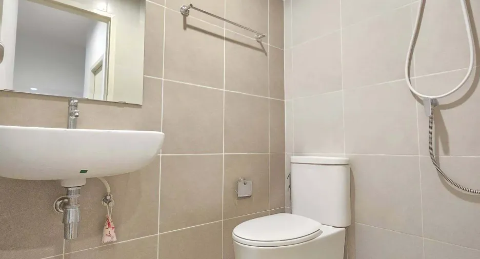For rent 3 bedrooms townhouse in Mueang Chiang Mai, Chiang Mai