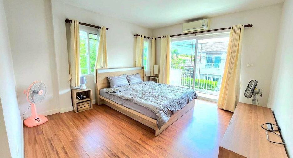For rent 3 bedrooms house in Mueang Chiang Mai, Chiang Mai