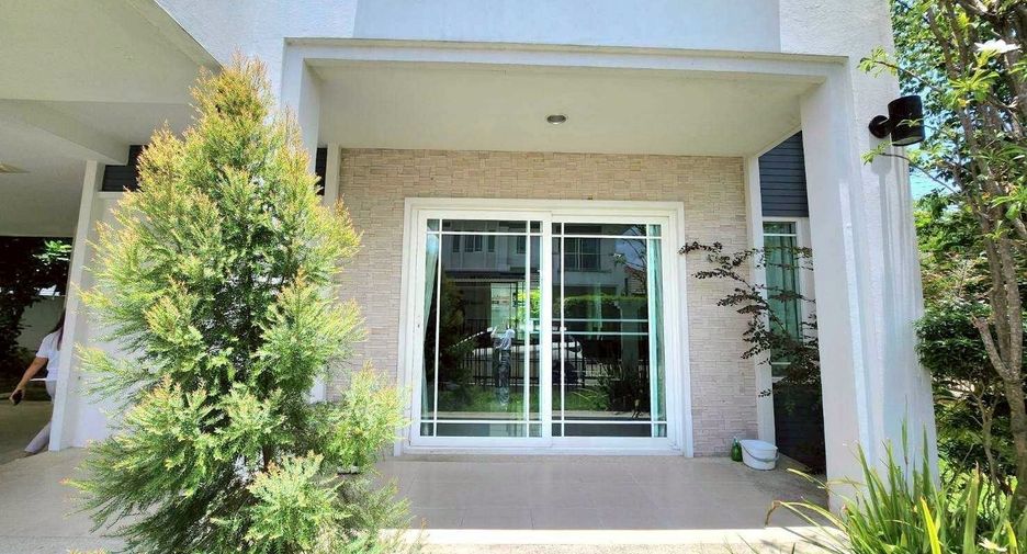 For rent 3 bedrooms house in Mueang Chiang Mai, Chiang Mai