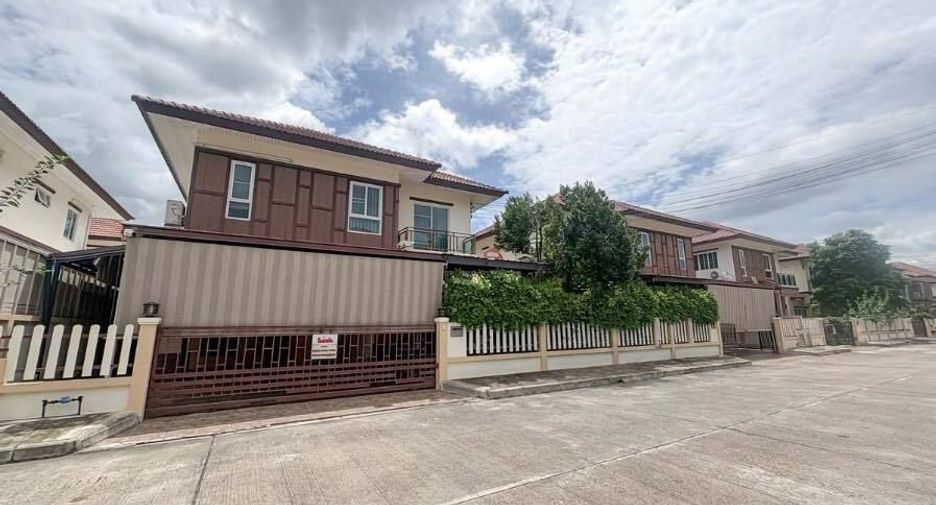 Casa en alquiler de 6 habitaciones en San Kamphaeng, Chiang Mai