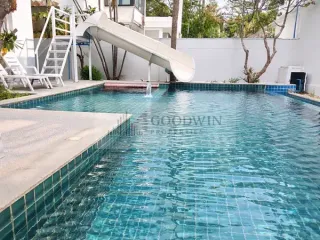 À vendre et à louer 4 chambres maison à Jomtien, Pattaya