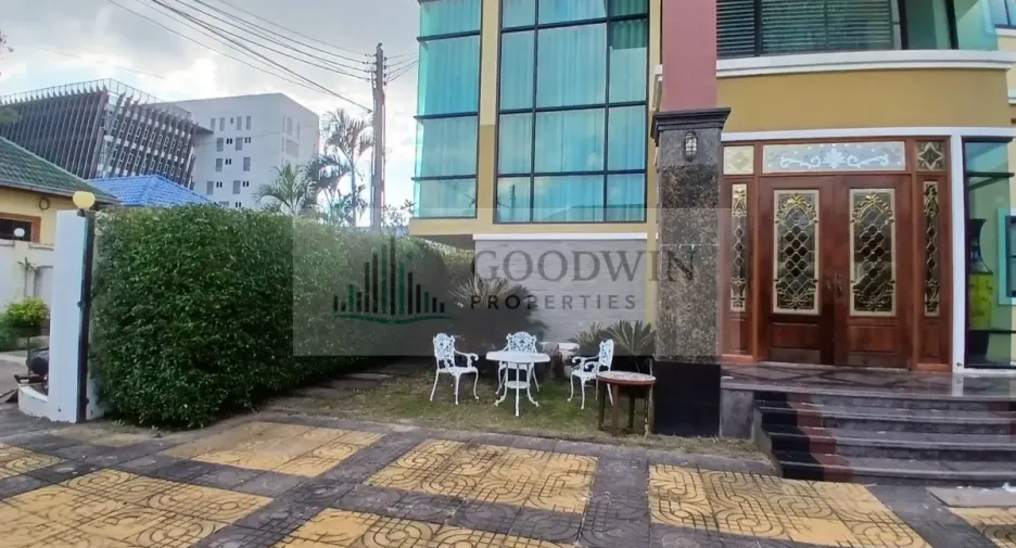 For rent and for sale 5 bedrooms house in Bang Lamung, Chonburi