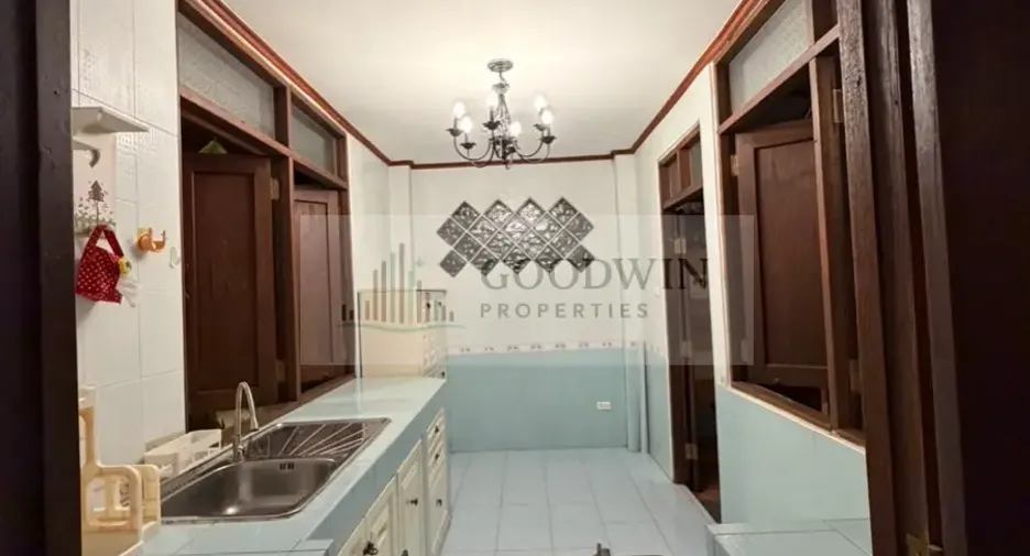 Haus zum Kauf und zur Miete mit 3 Zimmer in East Pattaya, Pattaya
