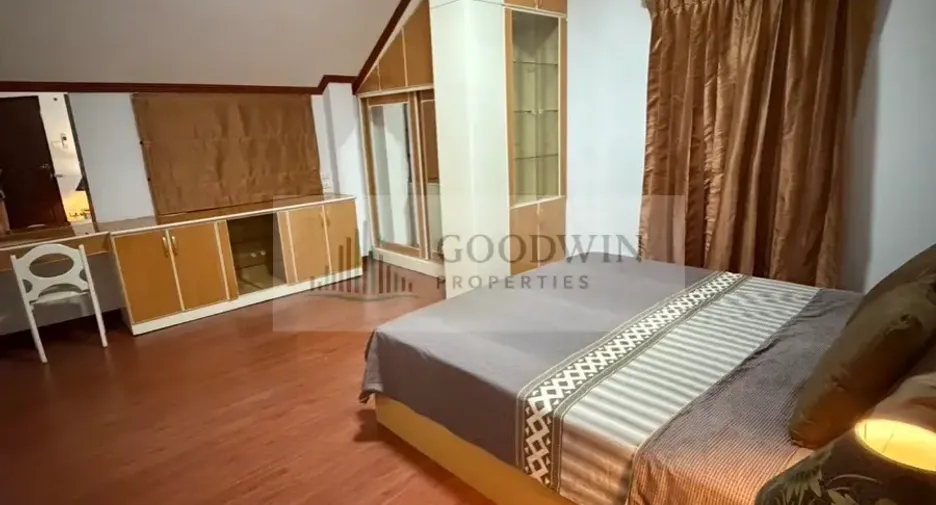 Haus zum Kauf und zur Miete mit 3 Zimmer in East Pattaya, Pattaya