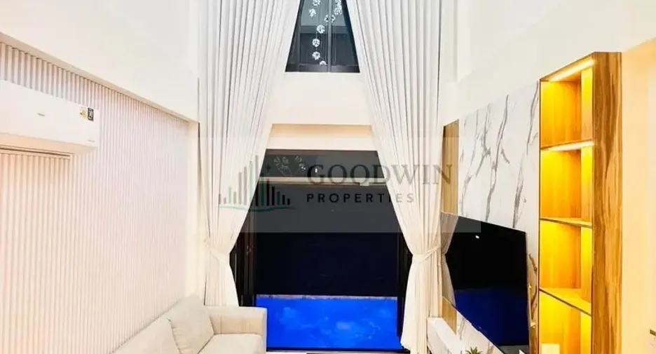 For sale 3 bedrooms condo in East Pattaya, Pattaya