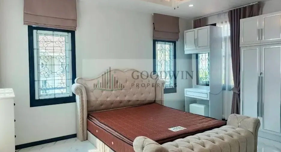 Haus zur Miete mit 5 Zimmer in Jomtien, Pattaya
