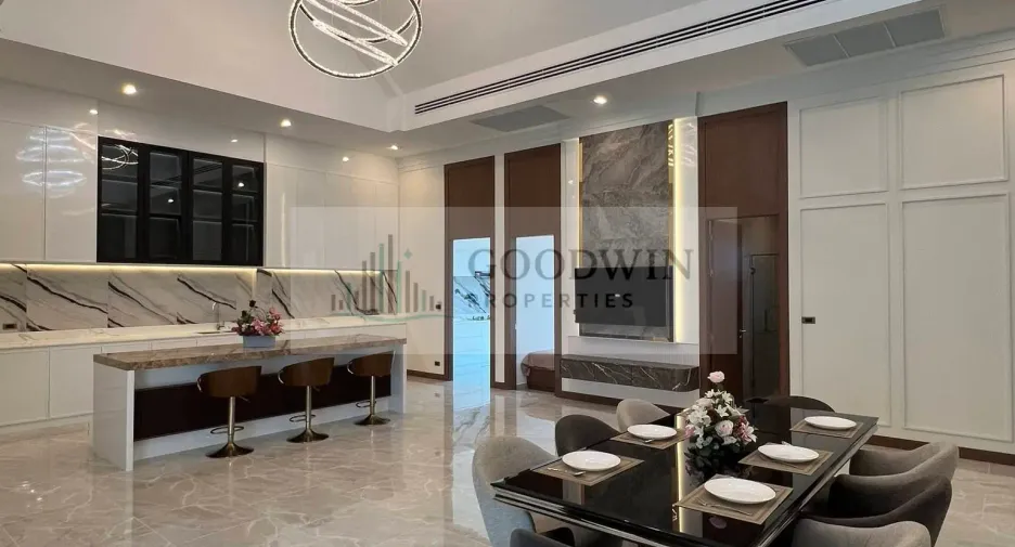 For rent and for sale 4 bedrooms house in Bang Lamung, Chonburi