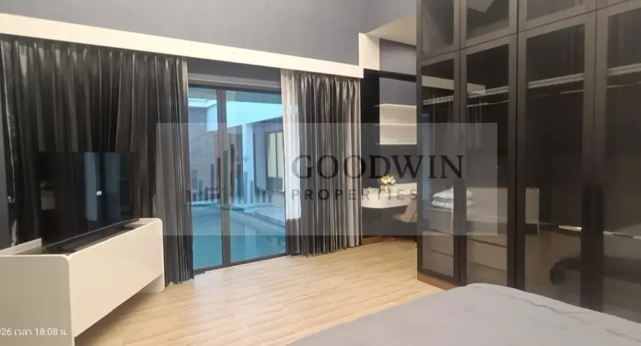 For rent and for sale 4 bedrooms house in Bang Lamung, Chonburi