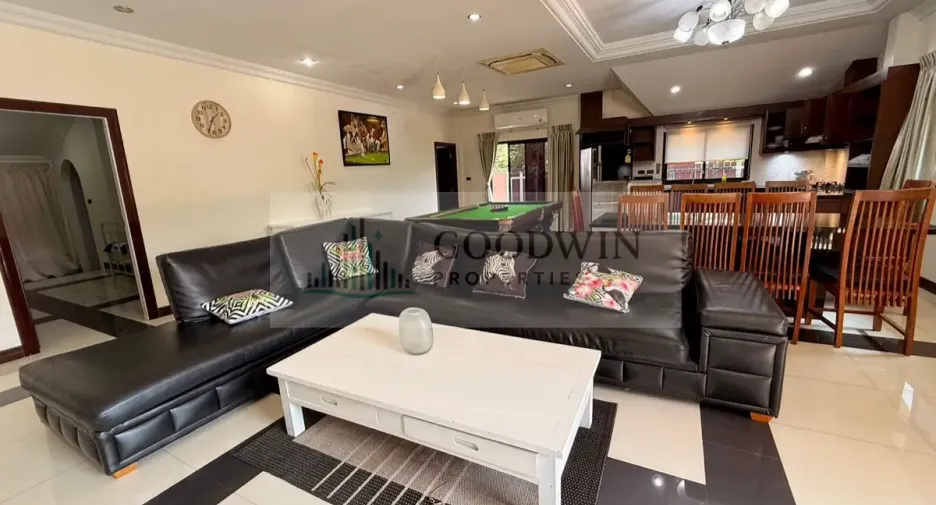 Haus zum Kauf und zur Miete mit 5 Zimmer in Jomtien, Pattaya
