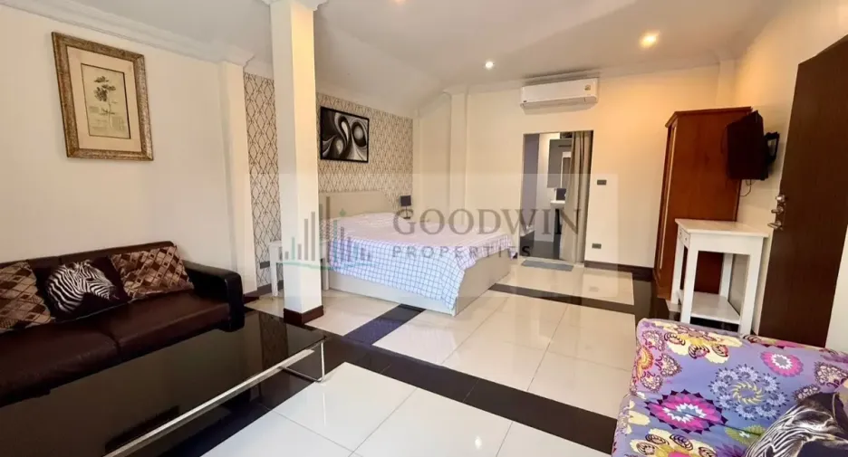 Haus zum Kauf und zur Miete mit 5 Zimmer in Jomtien, Pattaya