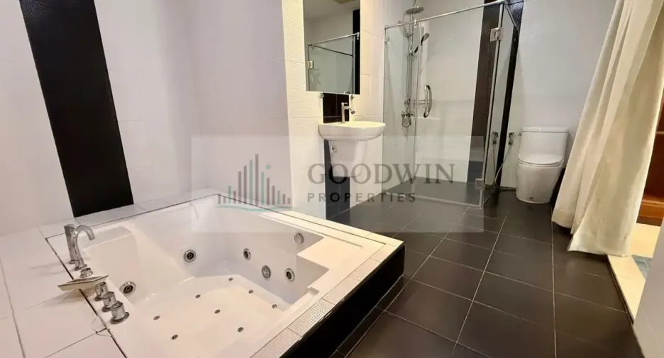 Haus zum Kauf und zur Miete mit 5 Zimmer in Jomtien, Pattaya