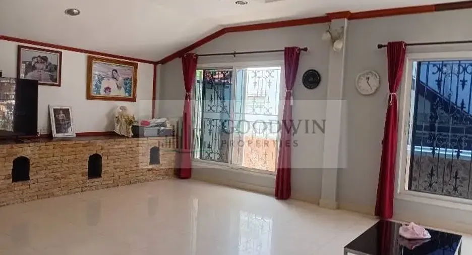 Haus zum Kauf mit 3 Zimmer in Bang Saray, Pattaya