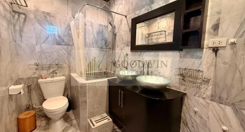 Haus zum Kauf und zur Miete mit 3 Zimmer in Pratumnak, Pattaya