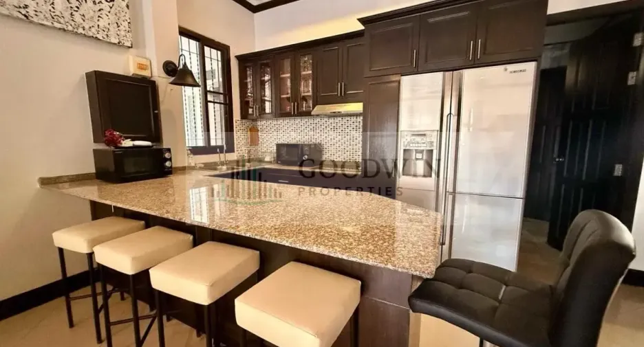 Haus zum Kauf und zur Miete mit 3 Zimmer in Pratumnak, Pattaya