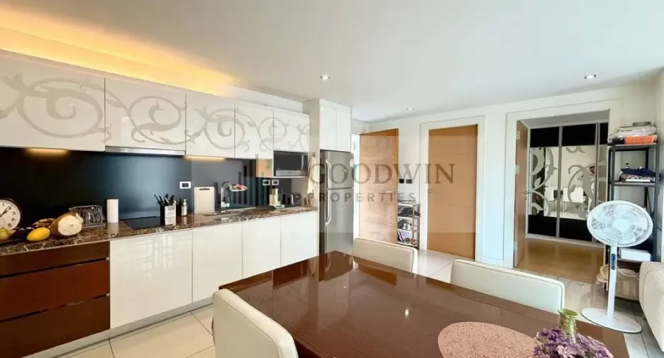 À vendre 1 chambre condo à Pratumnak, Pattaya
