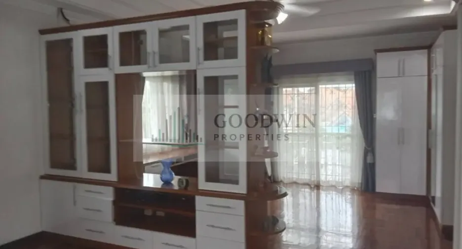 Haus zum Kauf mit 4 Zimmer in Bang Lamung, Chonburi