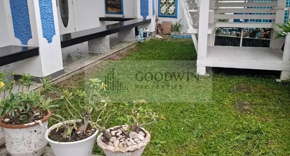 Haus zum Kauf mit 4 Zimmer in Bang Lamung, Chonburi